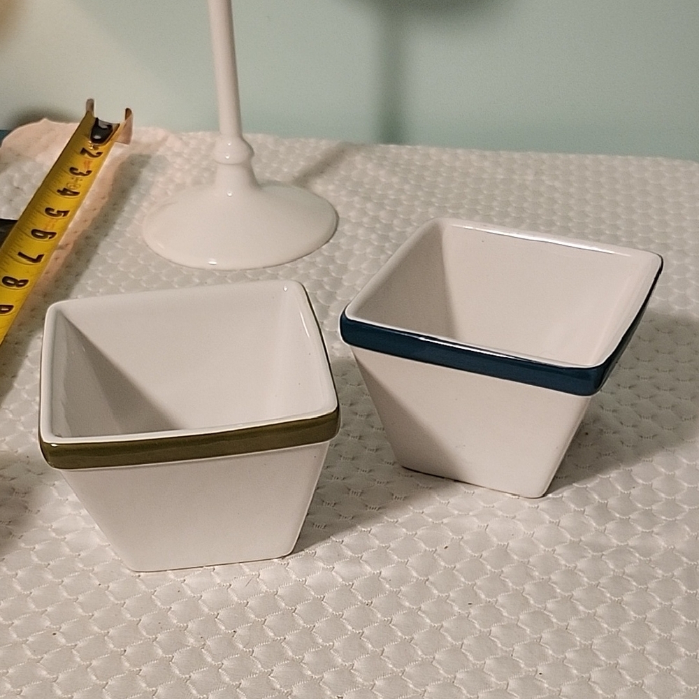 Set If 2 Holiday Hand Wash Only Square 4" Bowls